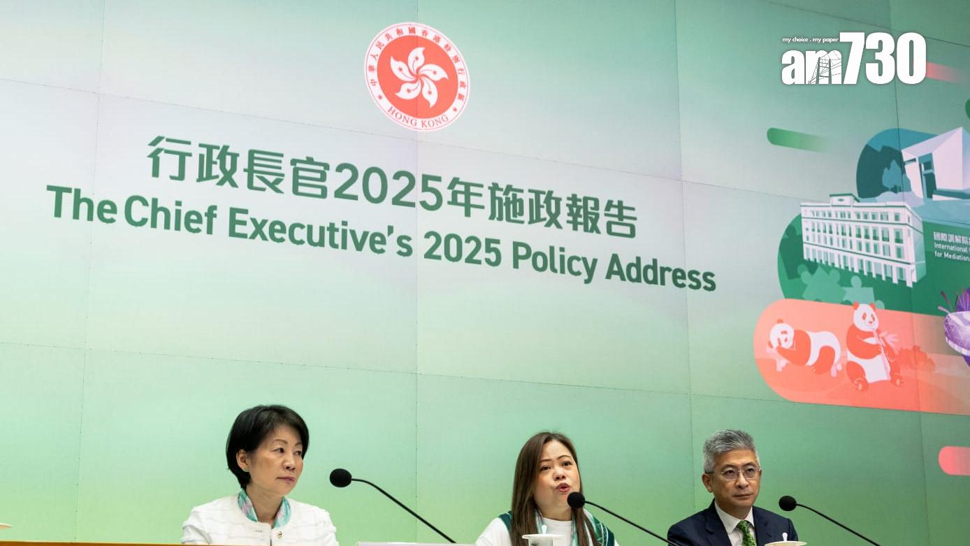 羅淑佩(中)強調市民一定可以享用公共設施。(周令知攝)