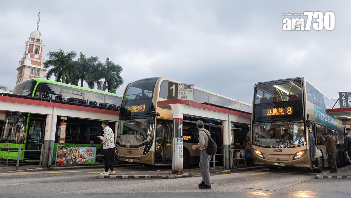 九巴和龍運巴士研究在投票日提早、延後或調整部分路線的服務時間。(資料圖片／蘇文傑攝)