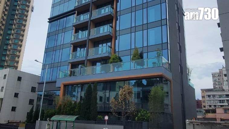 PARK COLLEGE首錄成交 1.5億連雙車位沽天台複式戶|九龍塘豪宅