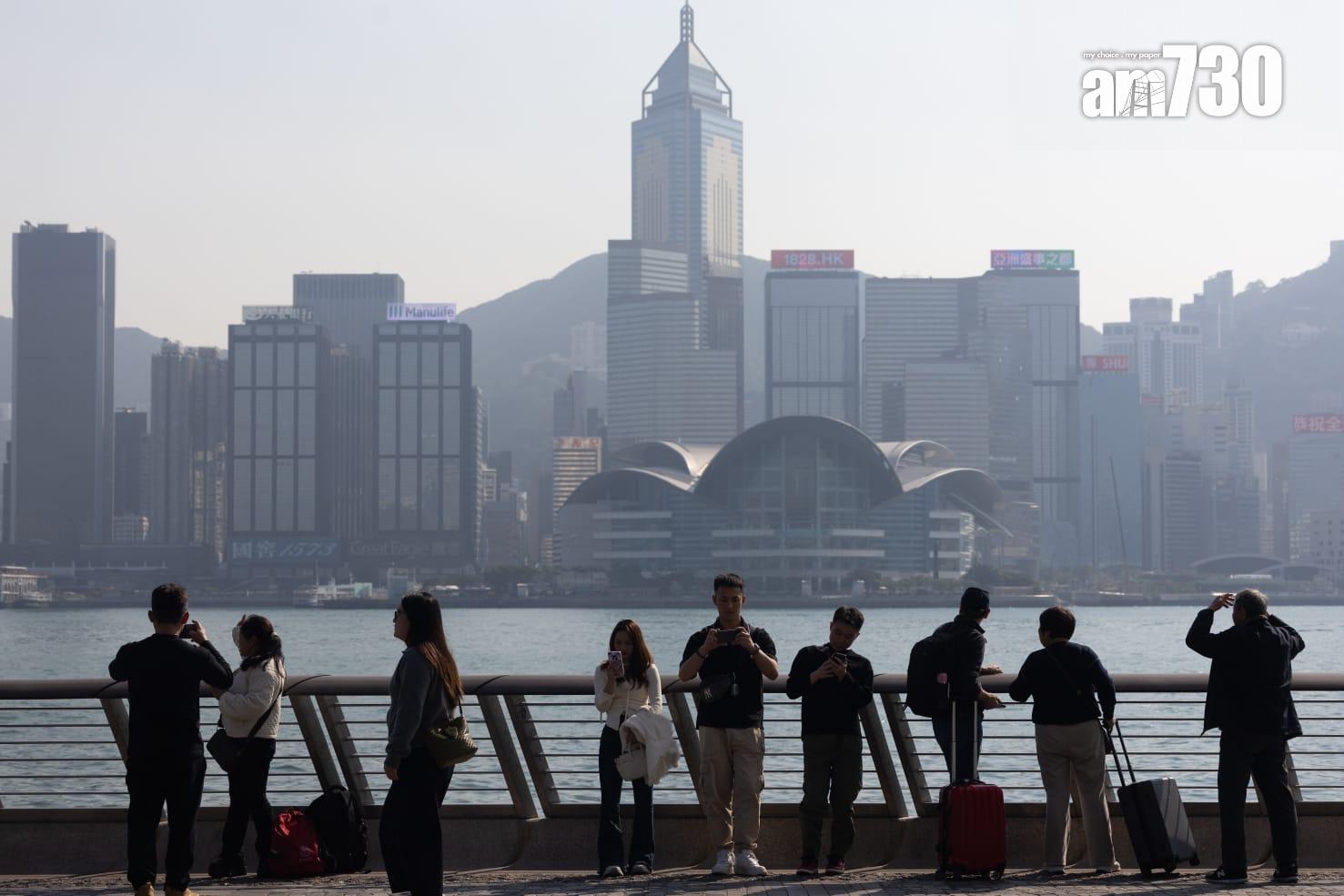 本港去年12月異常和暖，首次年尾兩月未發寒冷警告。(蘇文傑攝)