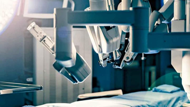 機械臂手術 vs 傳統開放式手術