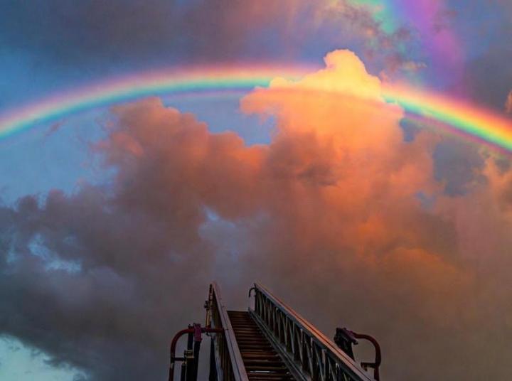 折翼天使與消防員的生命對話